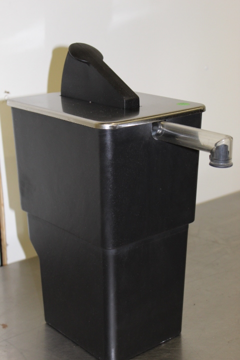 lot 152 image: SERVER brand 1.5 Gallon Condiment Pump