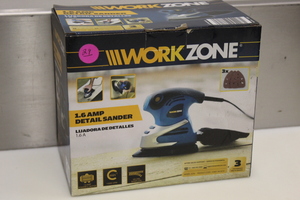 lot 29 image: Detail Sander w integrated dust collection system - NIB