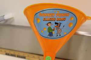lot 77 image: Beer Bong