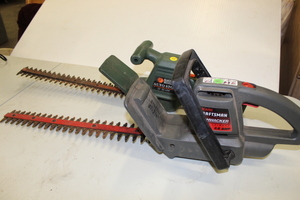 lot 40 image: Hedge Trimmer Lot