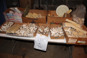 lot 46 image: Kiln Parts and Table Lot