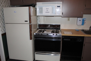lot 113 image: Appliance Lot - WOW 4 pieces for one money
