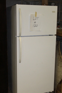 lot 120 image: Refrigerator