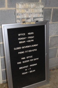 lot 128 image: Information Sign