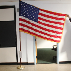 lot 72 image: Flag Lot