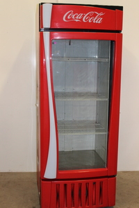 lot 24 image: Glass Door Cooler  refrigerated merchandiser by True