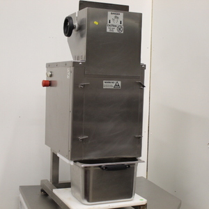 lot 39 image: Pulled Pork  Chicken Shredder