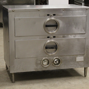 lot 44 image: Warming Drawer