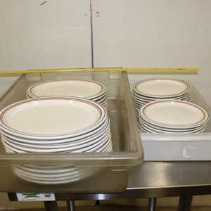 lot 148 image: Oval plate Lot