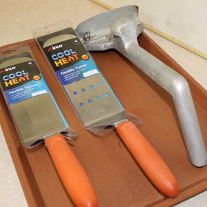 lot 156 image: Grill Tools