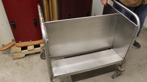 lot 182 image: Plate Cart