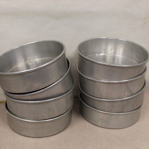 lot 190 image: Pan Lot