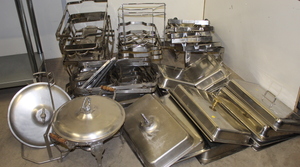 lot 196 image: Chafer Base and Lid Lot