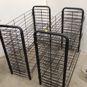 lot 237 image: Retail Racks