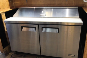 lot 2 image: 5 Refrigerated Sandwich prep station by Migali