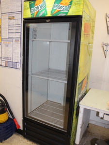 lot 8 image: Glass Door Cooler  refrigerated merchandiser