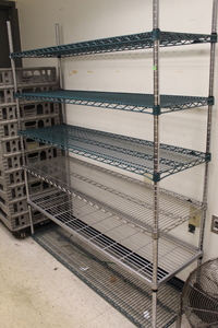 lot 40 image: Metro shelving unit