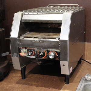 lot 20 image: ToastQwik Conveyor Toaster by HATCO