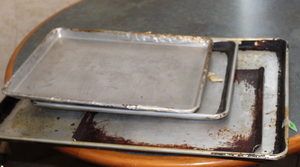 lot 98 image: Sheet Pan Lot