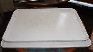 lot 99 image: Full Size Fiberglass Sheet Pan