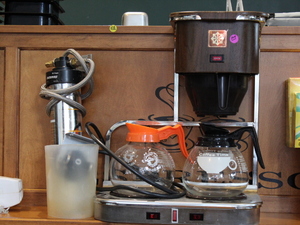 lot 104 image: Coffee Brewer  Coffee Pots  Water Filter Lot