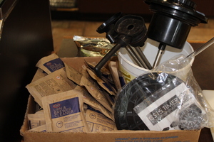 lot 118 image: Urn & Brewer Cleaner Lot