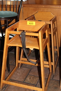 lot 128 image: High Chairs