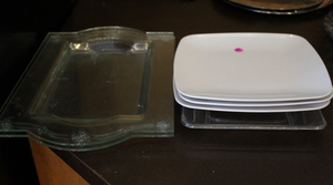 lot 133 image: Plastic Platter Lot