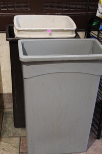 lot 145 image: Trash Can Lot