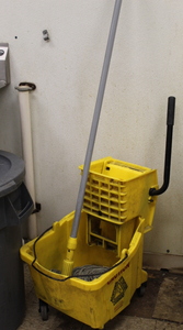 lot 22 image: Janitorial Lot