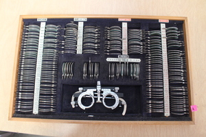 lot 2 image: Vintage  exam lenses