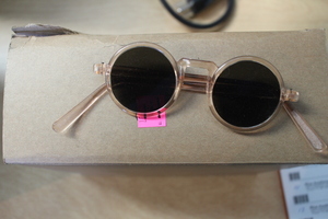 lot 14 image: Retro Sunglasses lot