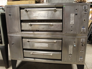 lot 5 image: Pizza Ovens with Stones