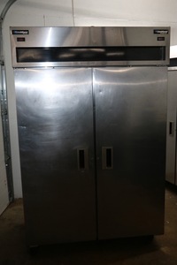lot 53 image: Freezer  Refrigerator Combo