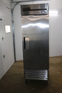 lot 66 image: 1 Door Freezer
