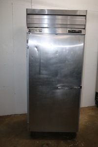 lot 67 image: 1 Door Refrigerator  Freezer