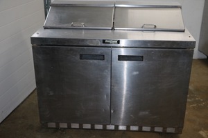lot 72 image: Prep Table