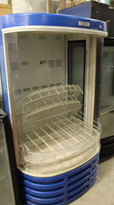 lot 20 image: The Breeze Cooler by Beverage Air