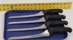 lot 81 image: Serrated Bread Knives
