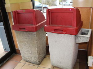 lot 207 image: Trash Cans