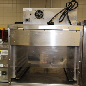 lot 50 image: Food Heater  Warmer