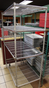 lot 222 image: Metro Style Shelving Unit