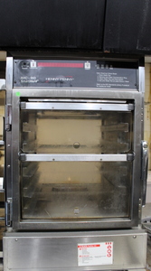 lot 9 image: Food Holding  Warming Cabinet by Henny Penny