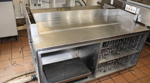 lot 25 image: Stainless Steel Table  Cabinet