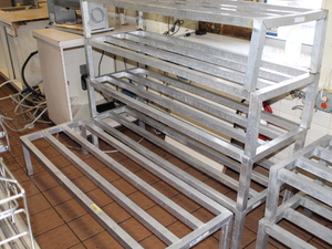 lot 311 image: Dunnage Racks