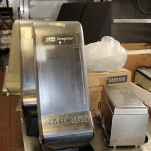 lot 325 image: Napkin Holders and Straw Dispenser Lot