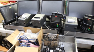 lot 327 image: Point-of-Sale Terminals