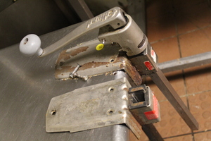 lot 34 image: Can Opener