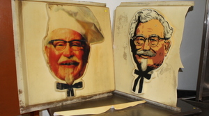 lot 352 image: Vintage Colonel Sanders Signs Lot