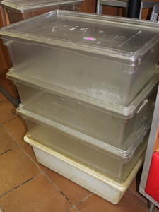 lot 273 image: Food Storage Bins
